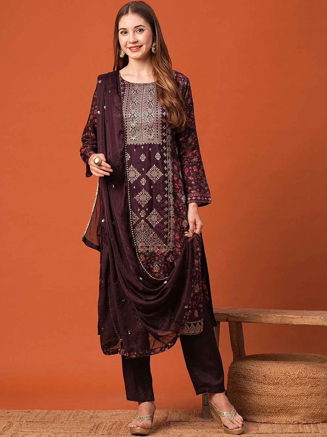 

FASHOR Ethnic Motifs Regular Kurta with Trousers & With Dupatta, Burgundy