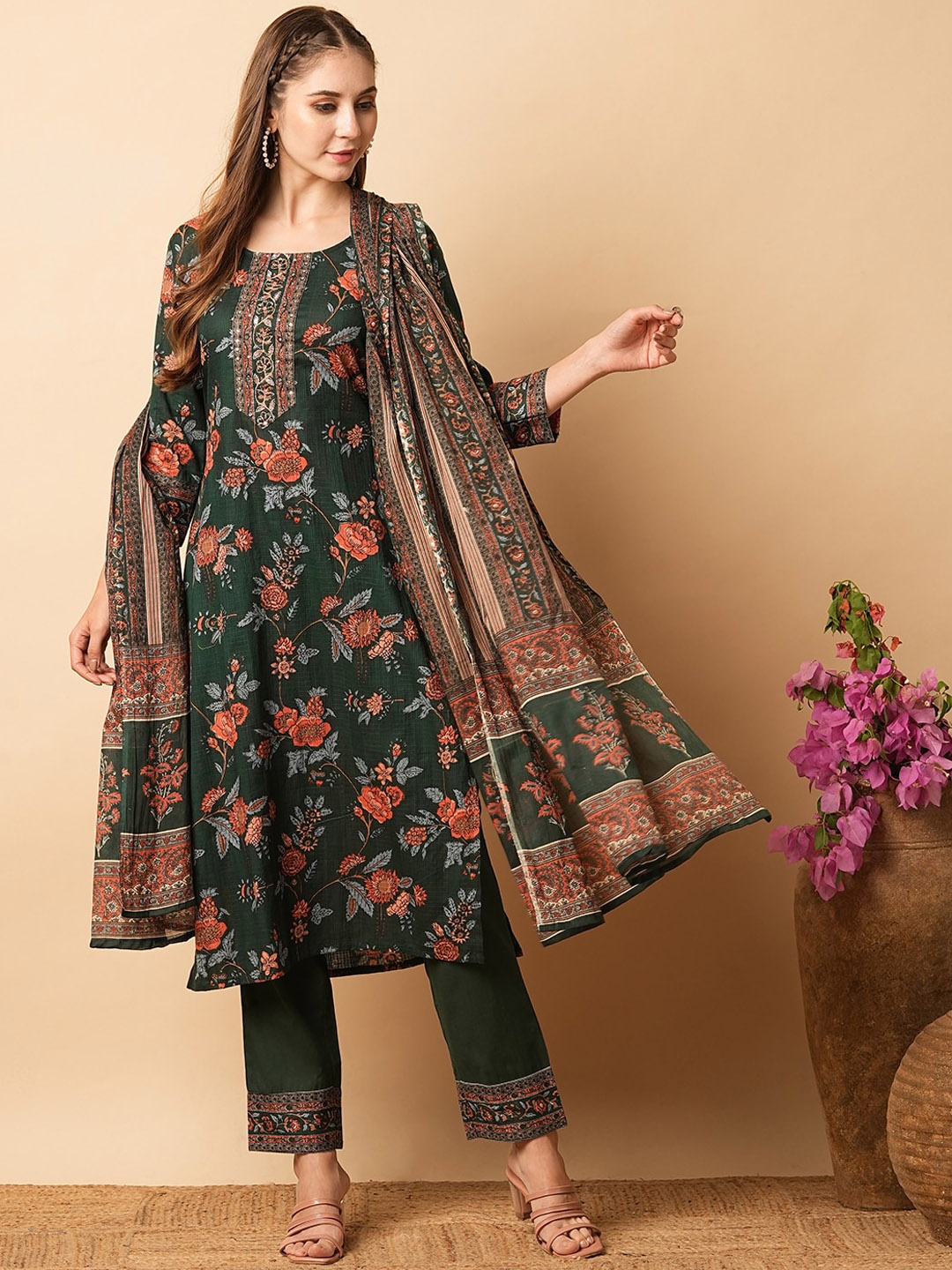 

FASHOR Floral Printed Mirror Work Pure Cotton Straight Kurta with Trousers & With Dupatta, Green