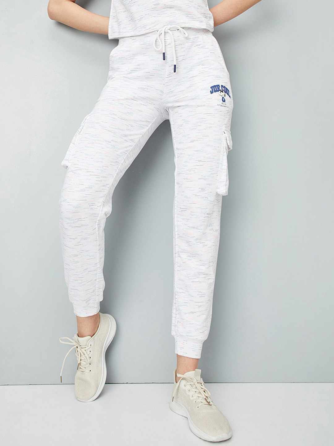 

max Women Self Design Mid Rise Cargo Jogger, White