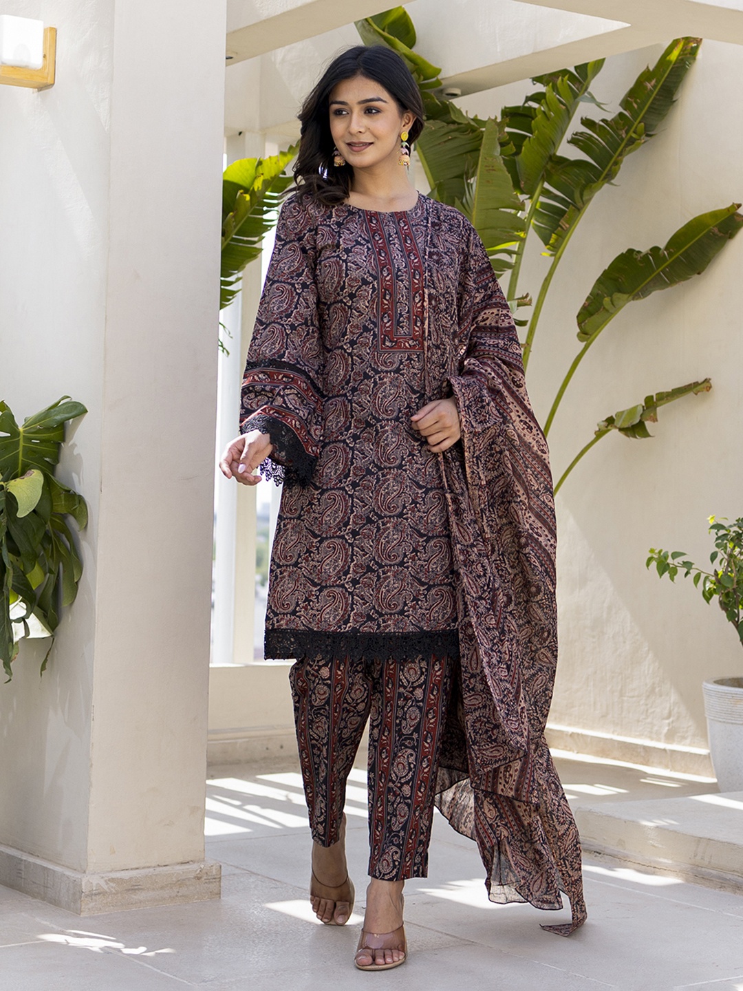 

Yufta Ethnic Motifs Printed Regular Pure Cotton Kurta with Trouser & Dupatta, Black