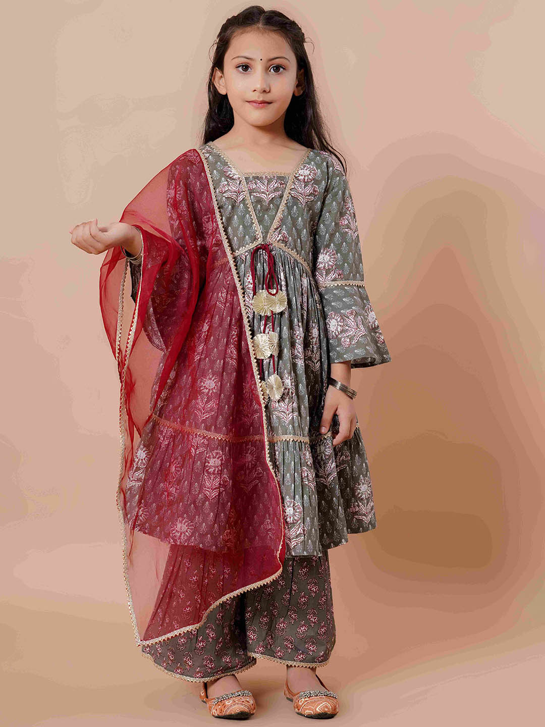 

Cutiediva Girls Printed Empire Gotta Patti Pure Cotton Anarkali Kurta & Sharara & Dupatta, Grey