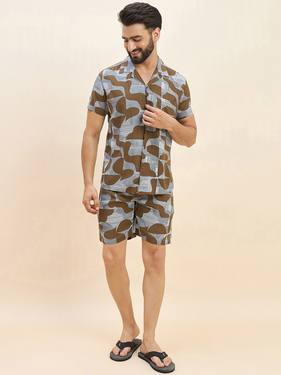 

Sweet Dreams Abstract Printed Lapel Collar Night suit, Brown