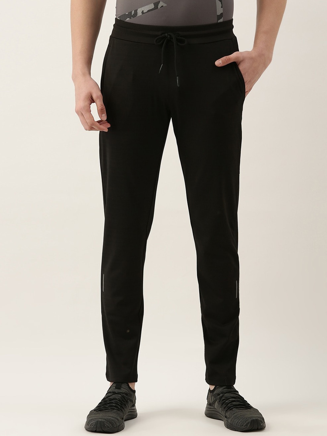 

Sweet Dreams Men Mid-Rise Track pants, Black