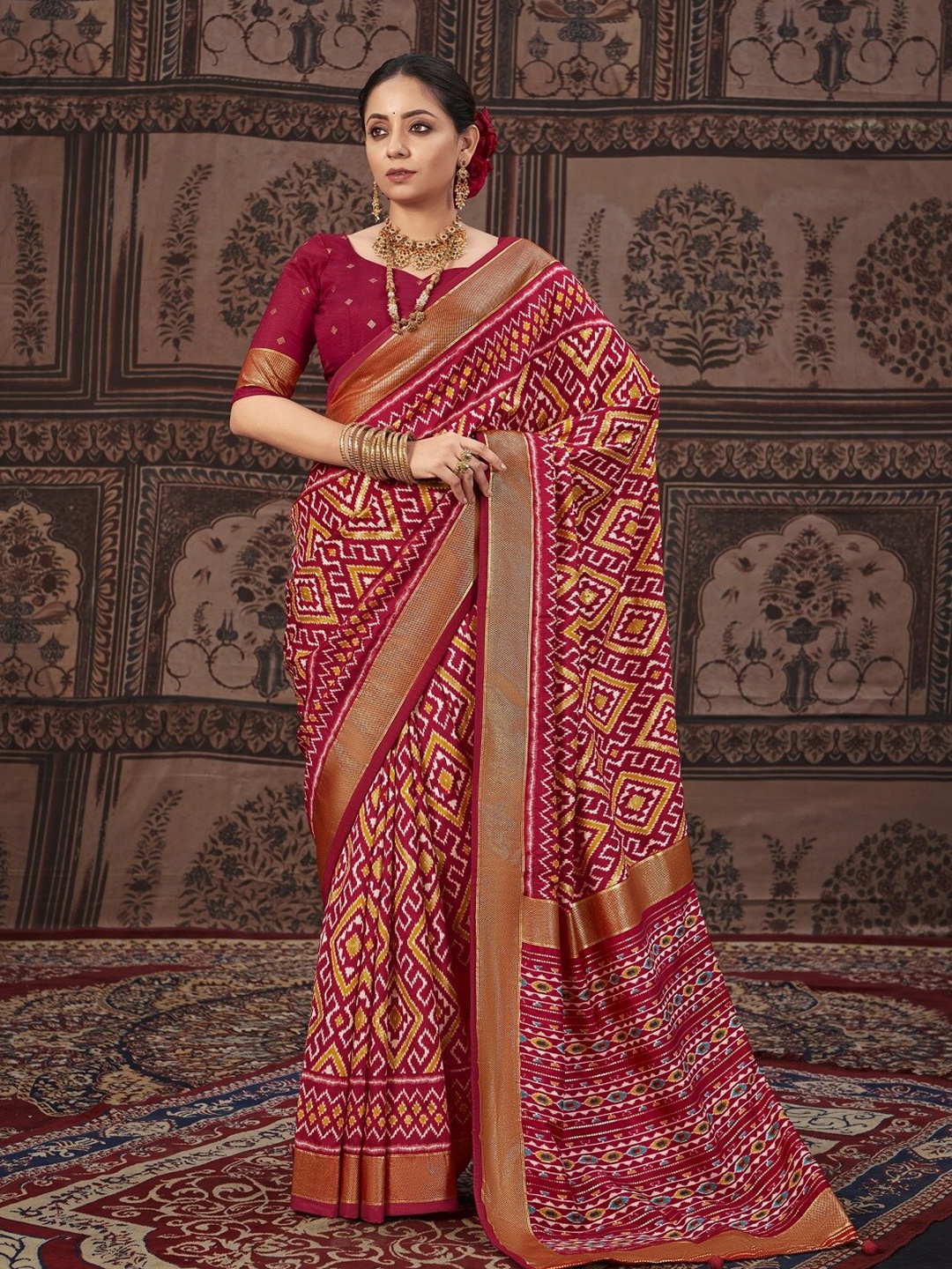 

Stylum Women's Geometric Printed Zari Art Silk Tussar Saree, Maroon
