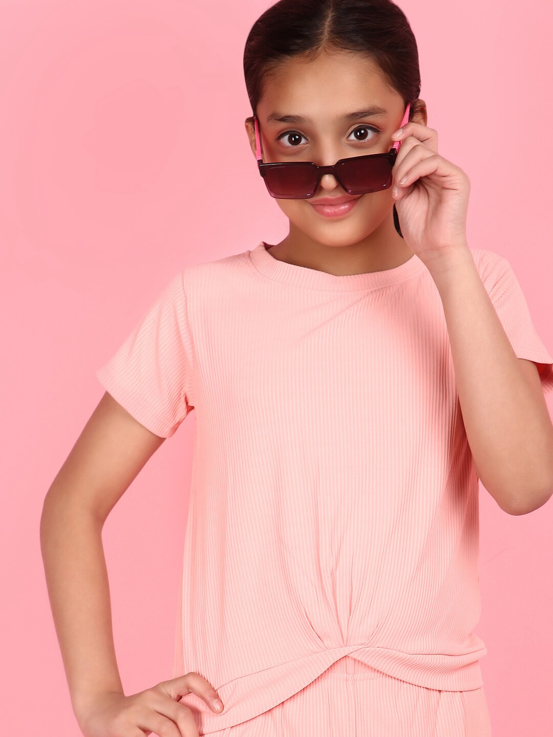 

V-Mart Girls T-shirt with Trouser, Pink