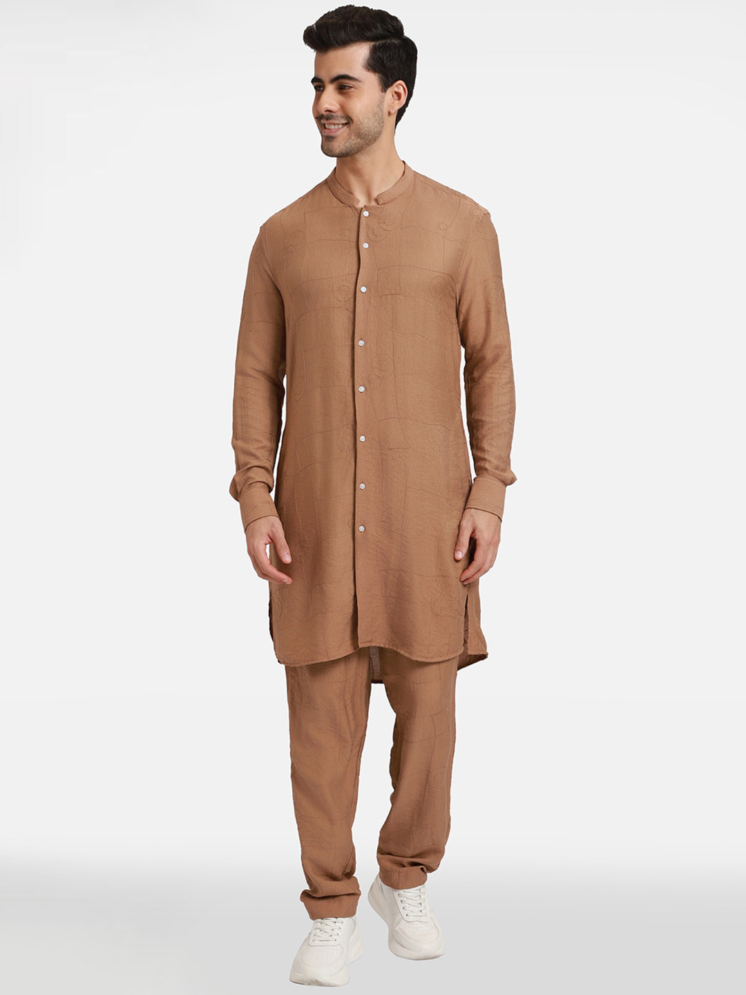 

Komal Kothari Embroidered Regular Thread Work Linen Kurta with Pyjamas, Tan