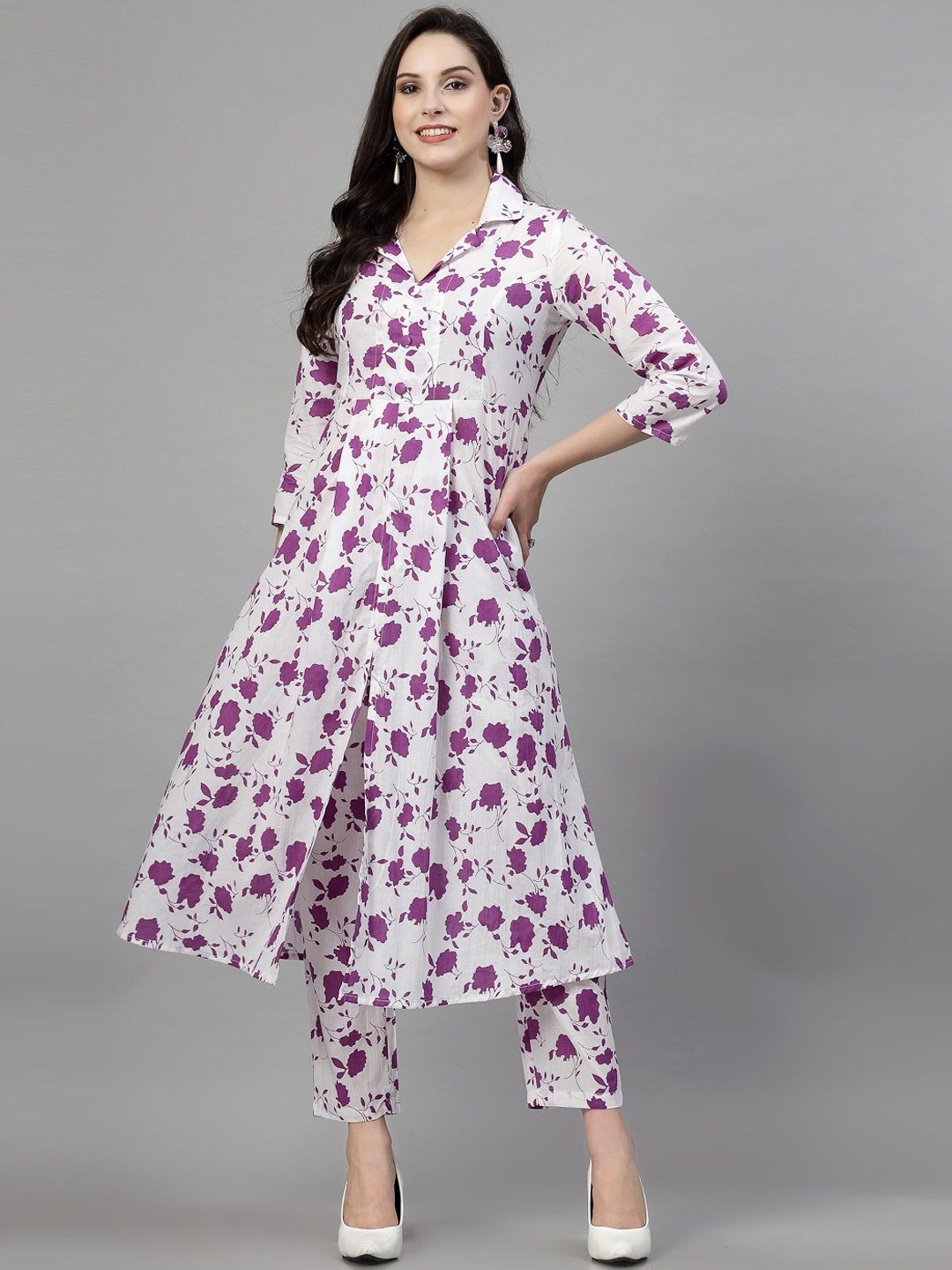 

SkyaSia Floral Printed Regular Pure Cotton Kurta with Trousers, Purple