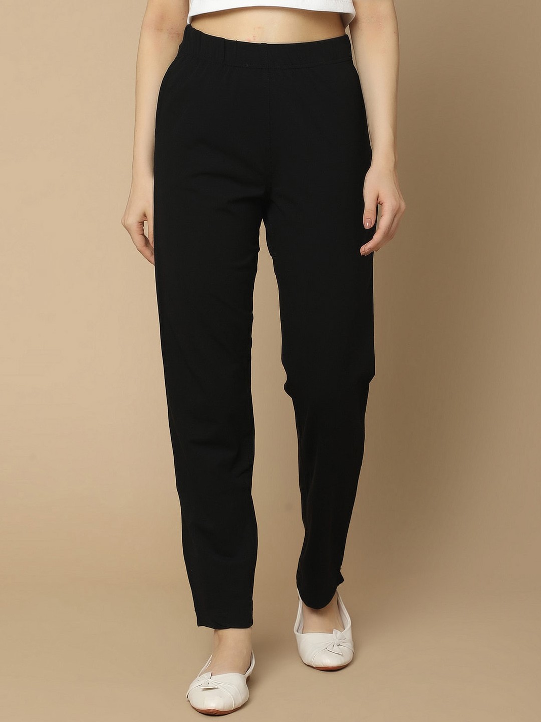 

V-Mart Women Mid-Rise Easy Wash Trouser, Black