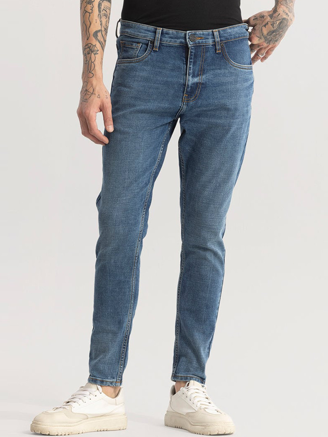 

Snitch Men Smart Skinny Fit Clean Look Light Fade Cotton Jeans, Blue