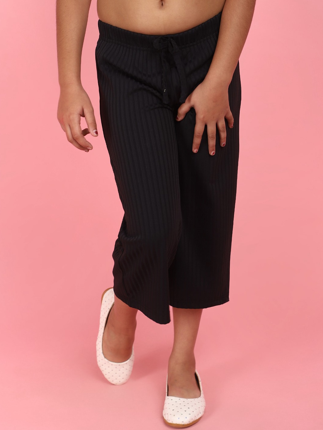 

V-Mart Girls Striped Mid-Rise Culotte Trouser, Black