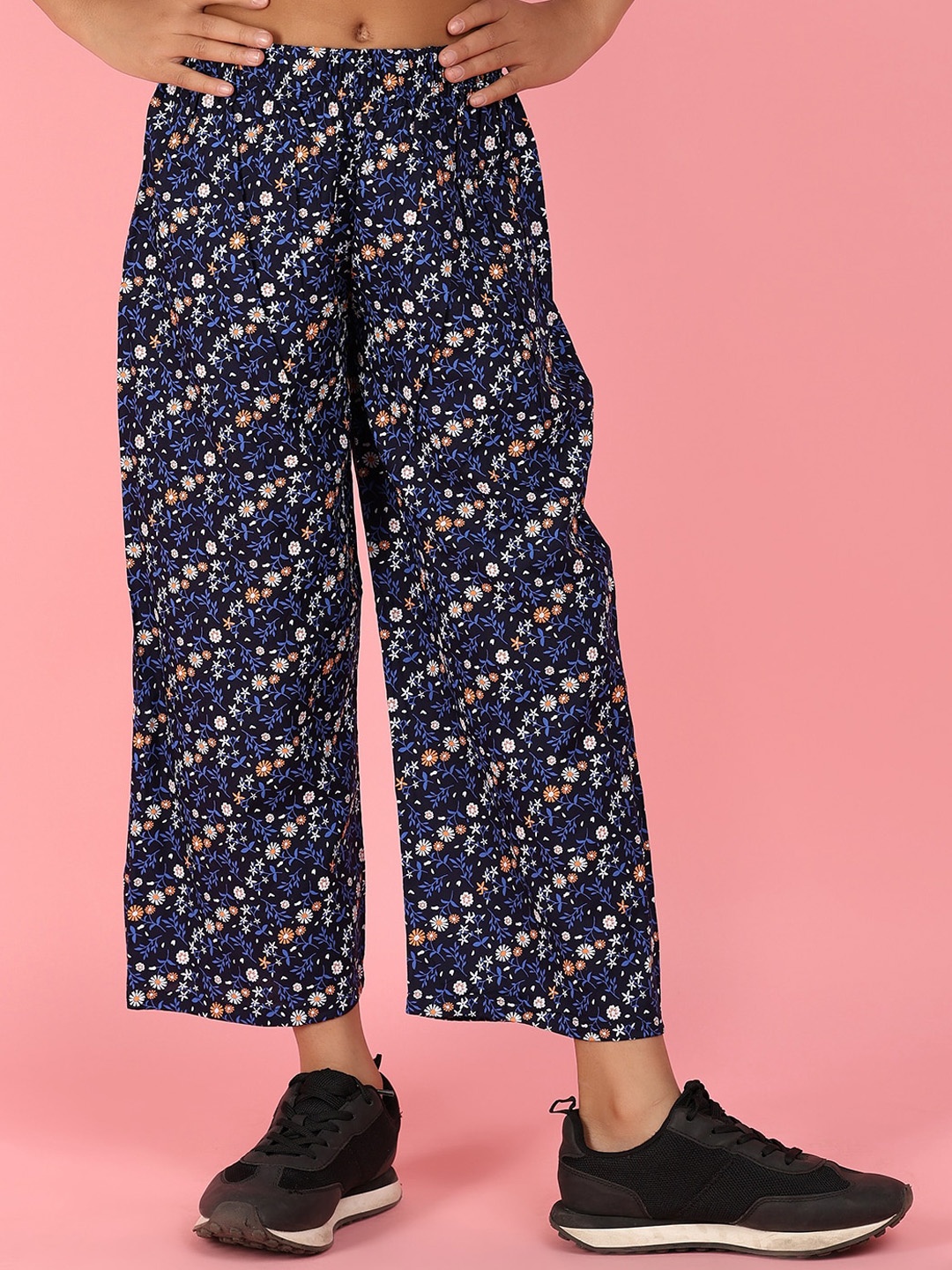 

V-Mart Girls Floral Printed Loose Fit Parallel Trouser, Navy blue