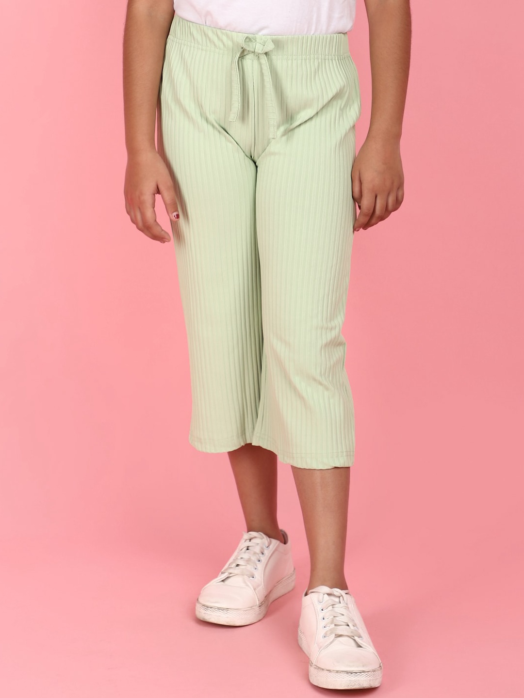 

V-Mart Girls Mid-Rise Cotton Capris, Green