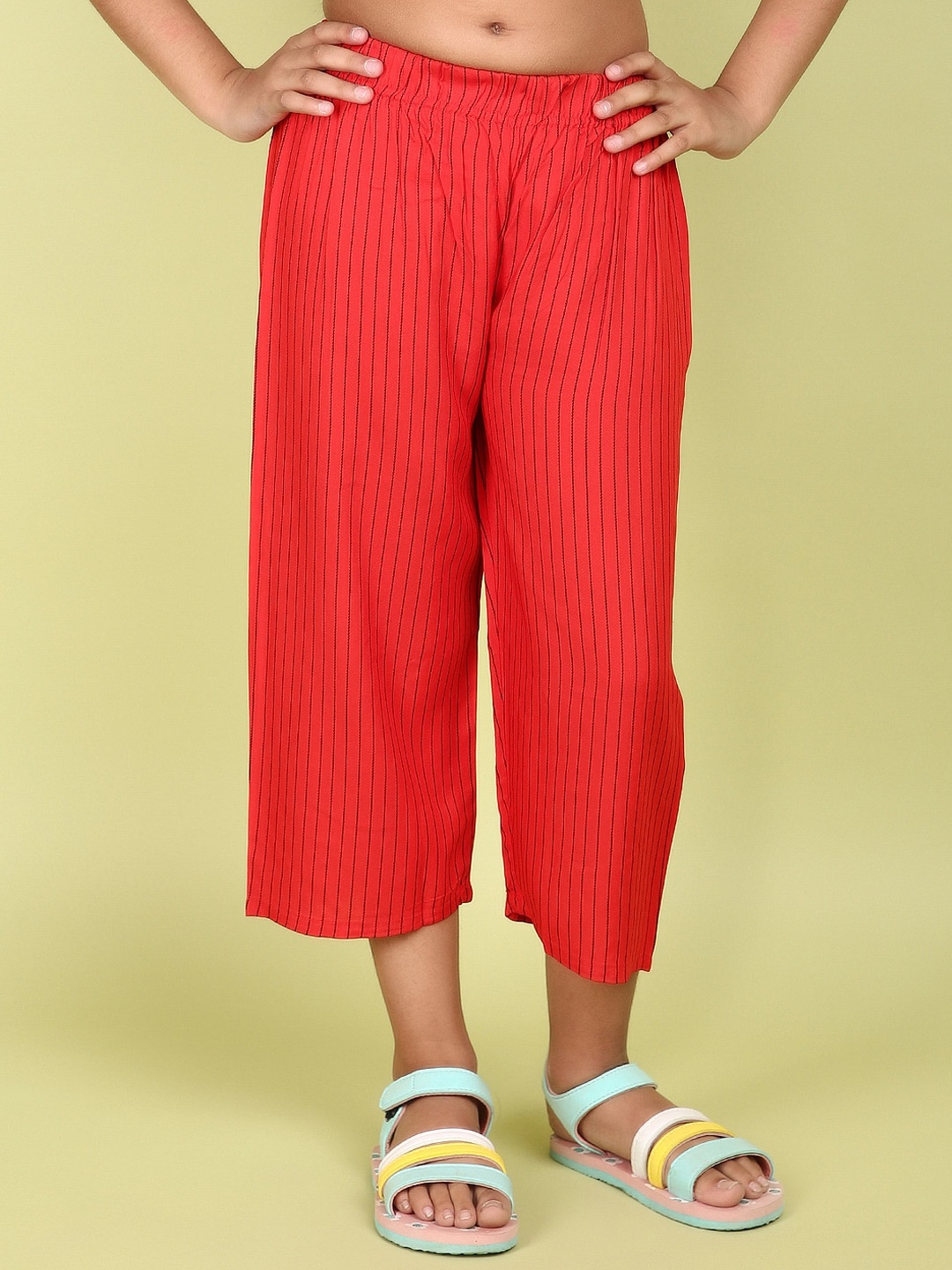 

V-Mart Girls Striped Mid-Rise Loose Fit Capris, Red