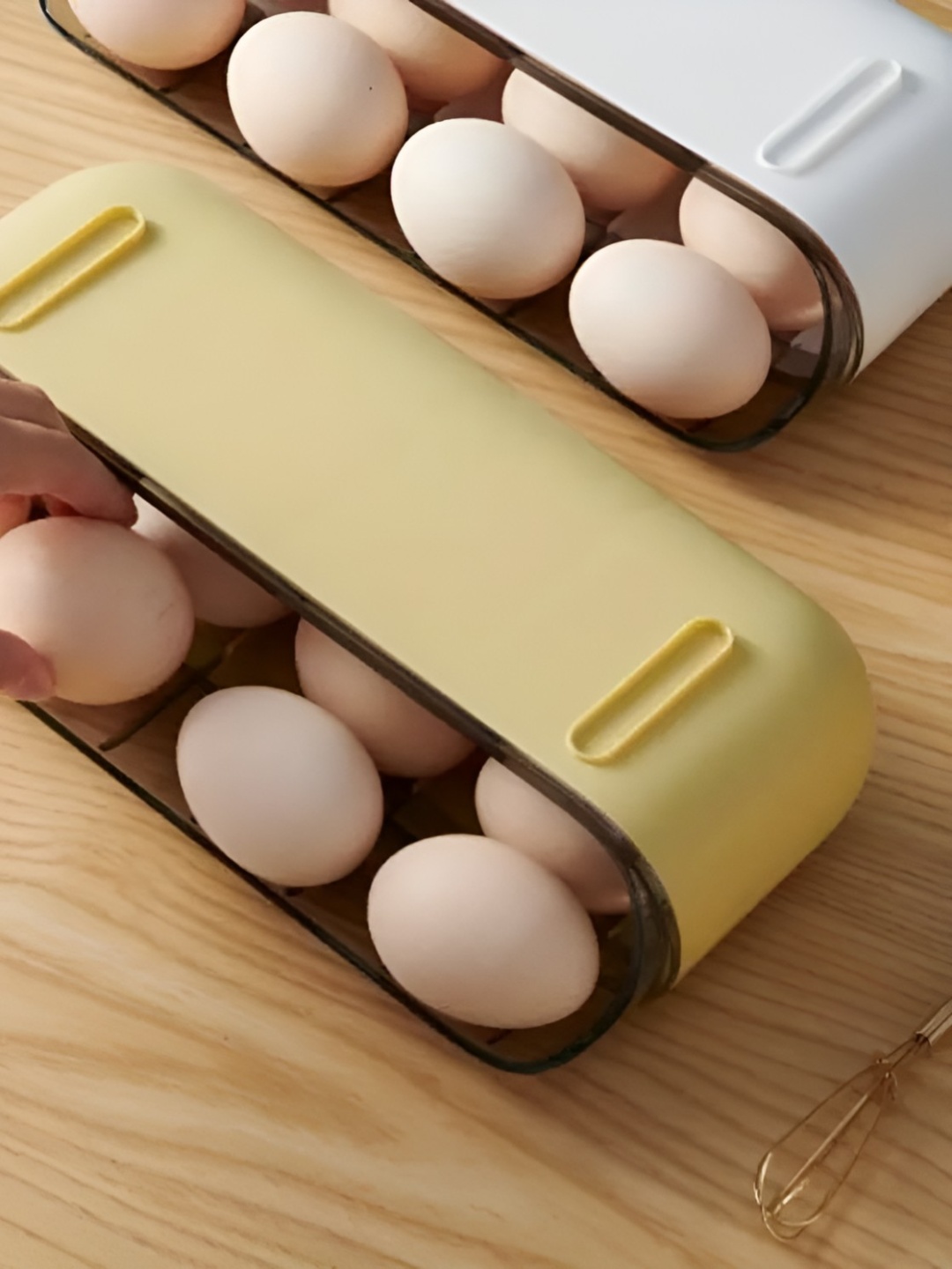 

HomeCloud Modern Inclined Yellow Egg Keeper