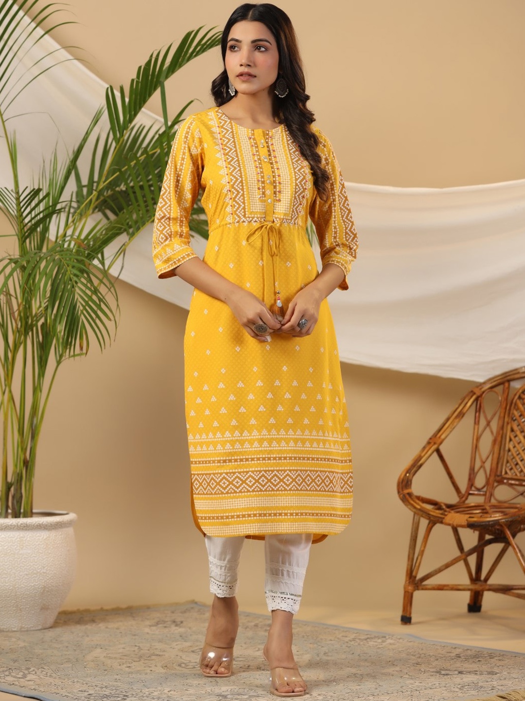 

Juniper Bandhani Printed Round Neck Straight Kurta, Mustard
