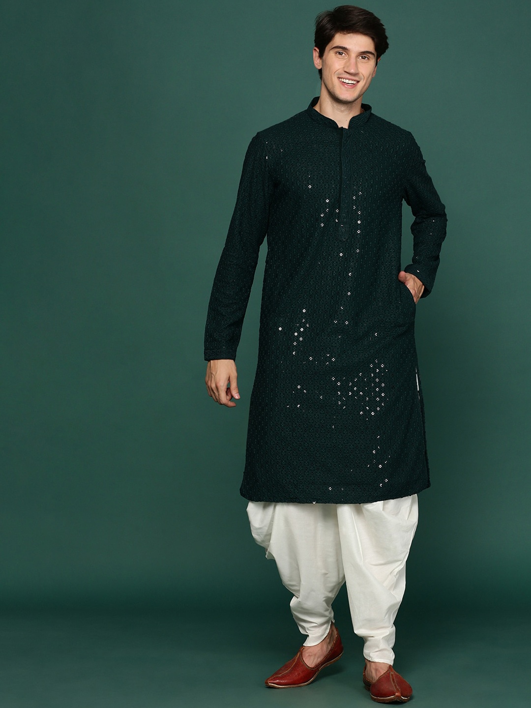 

Sangria Sequin Embroidered Straight Kurta With Dhoti Pant, Green