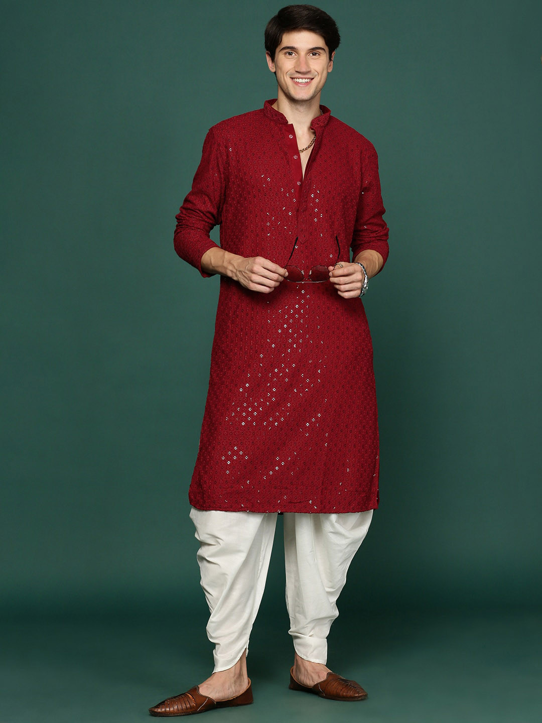 

Sangria Sequin Embroidered Mandarin Collar Straight Kurta With Dhoti Pant, Maroon