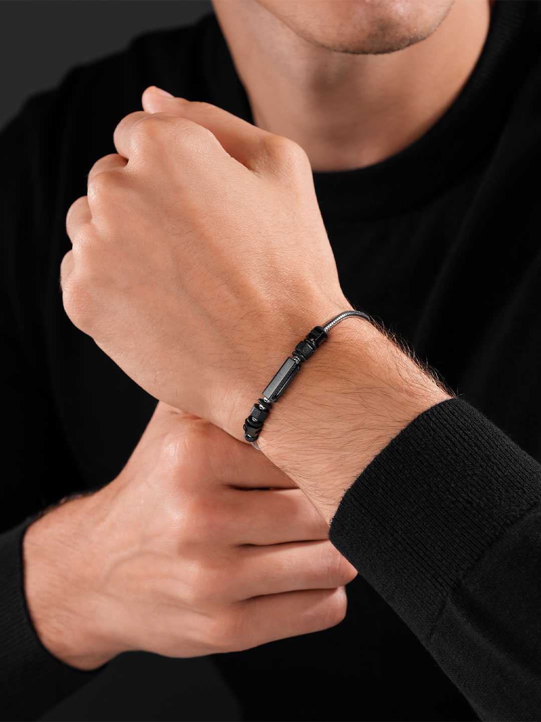 

Cerruti 1881 Men Stainless Steel Wraparound Bracelet, Grey