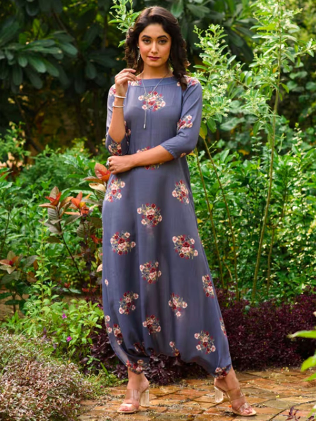 

Pasha Printed Dhoti Jumpsuit With Dupatta, Blue