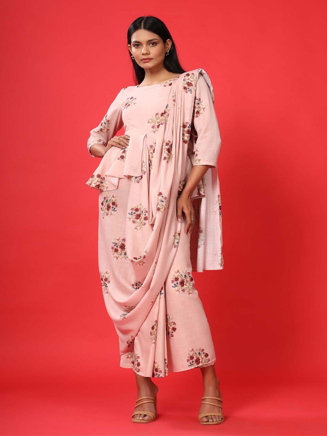 

Pasha Women Floral Saree With Stitched Blouse, Pink