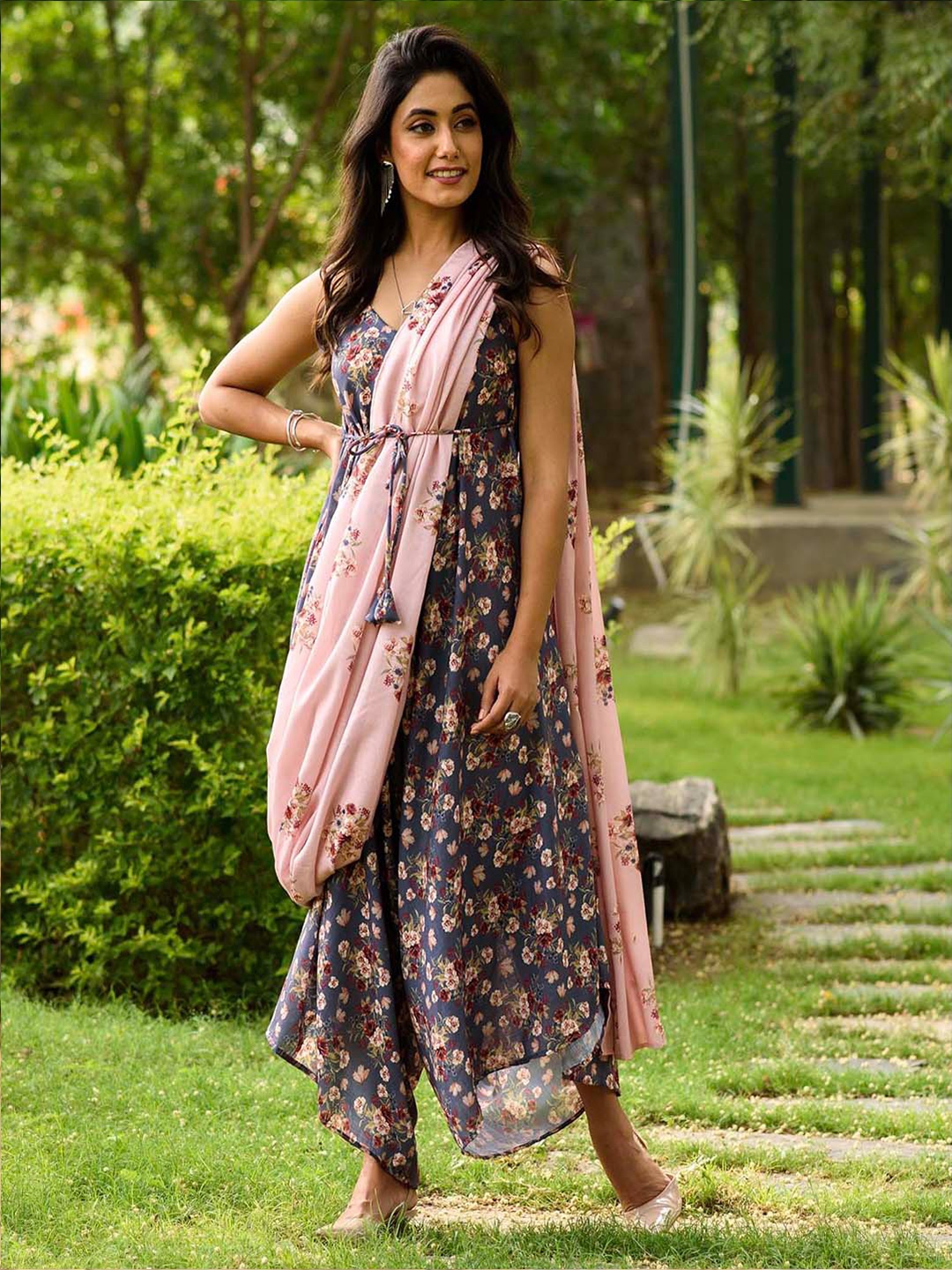 

Pasha Printed Waist Tie-Ups Culotte Jumpsuit With Detachable Dupatta, Blue