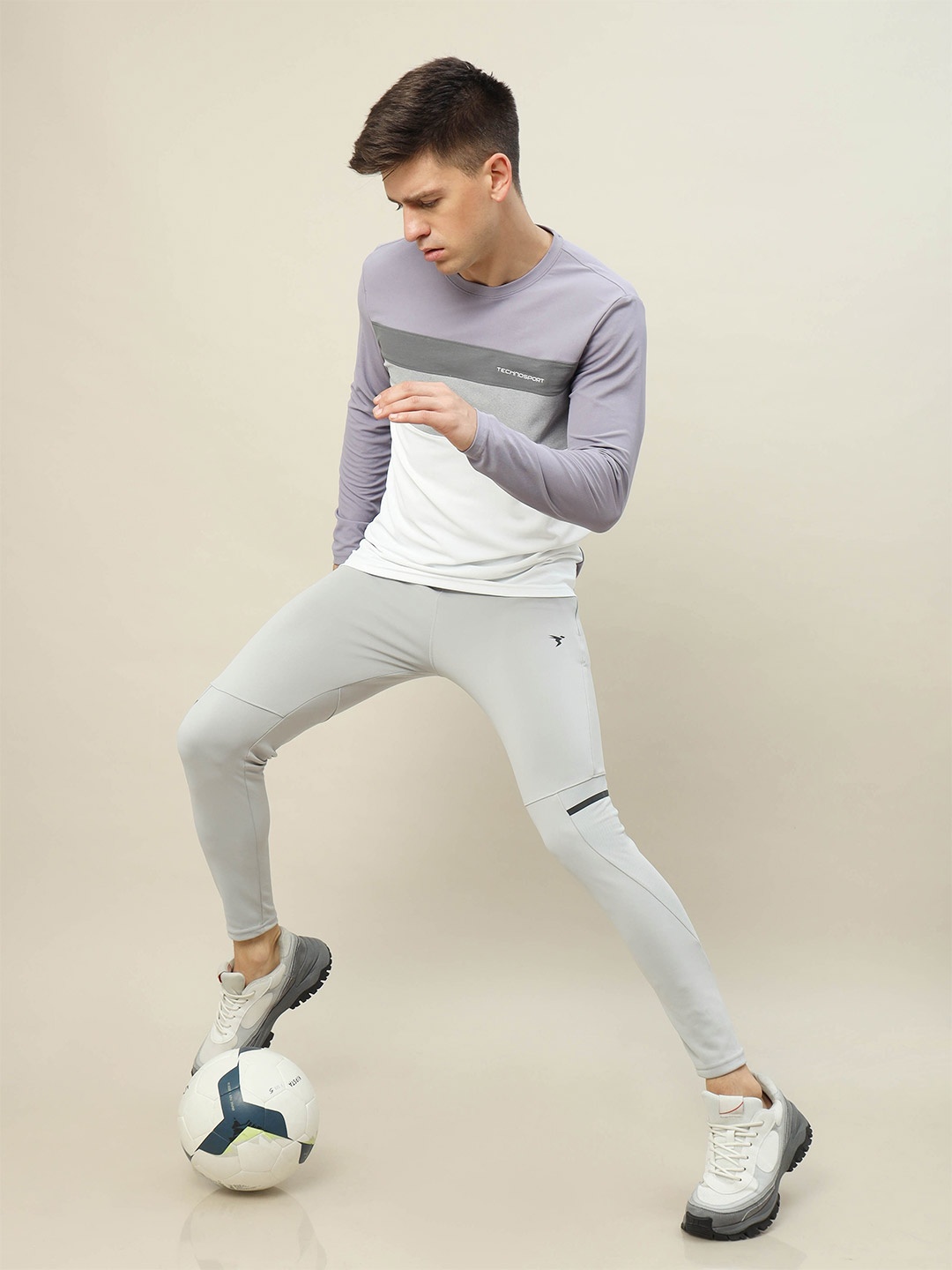 

Technosport Colourblocked Crew Neck Rapid-Dry & MATPIQ Technology Slim Fit Sports T-shirt, Purple