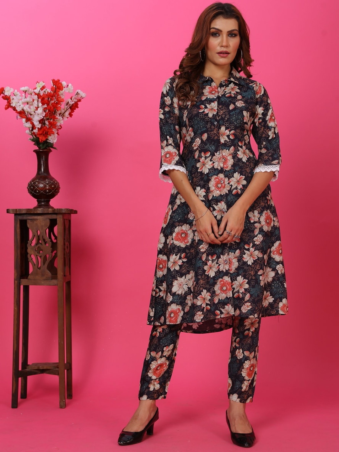 

Rujave Floral Printed Tunic With Trousers Co-Ords, Black