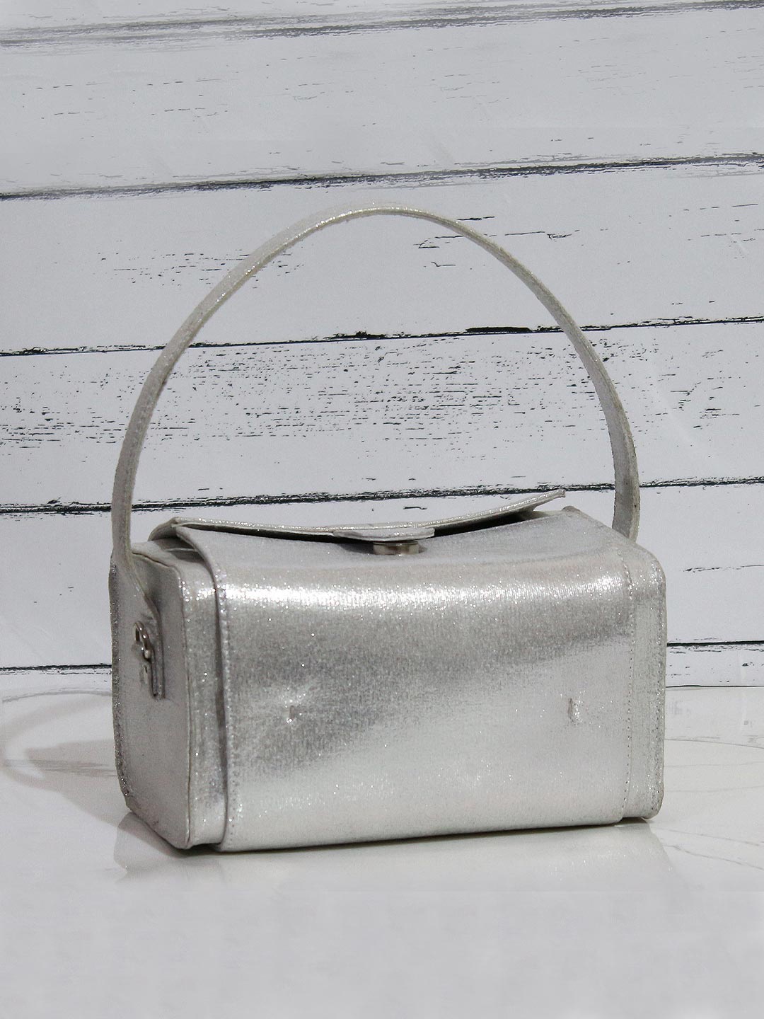 

VASKA Textured Swagger Sling Bag, Silver