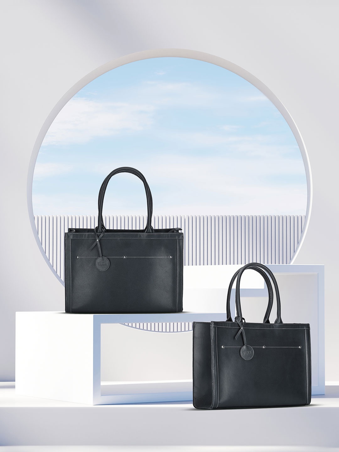 

VASKA Structured Handheld Bag, Black