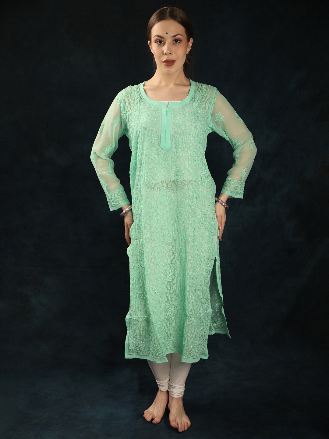 

Exotic India Paisley Embroidered Lucknowi Chikankari Kurta, Green