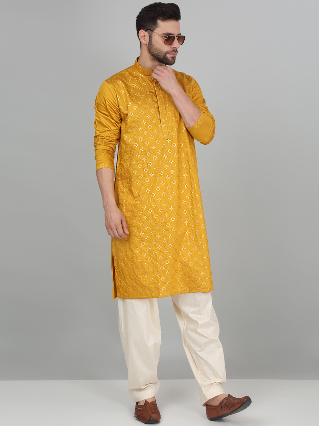 

KRAFT INDIA Geometric Embroidered Mandarin Collar Long Sleeves Sequenced Work Kurta, Mustard