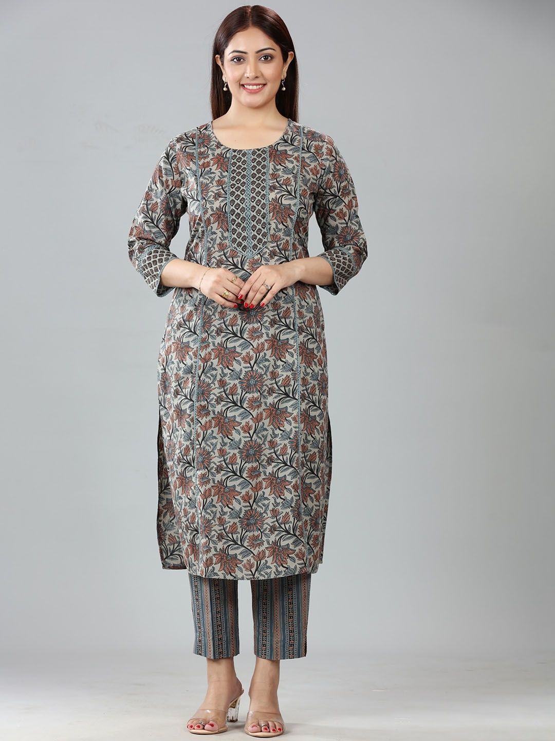 

COTTON CULTURE Floral Printed Regular Pure Cotton Straight Kurta with Palazzos, Grey