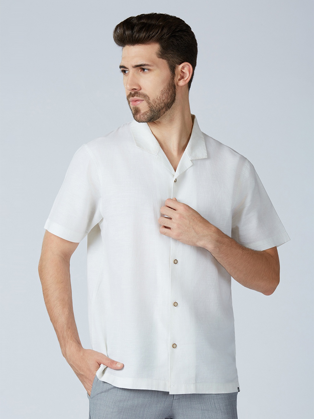 

ONEMILE Classic Cuban Collar Casual Shirt, White