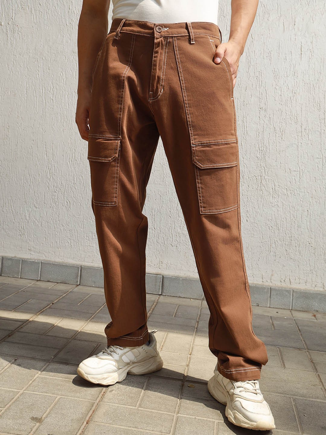 

Hubberholme Men Relaxed Straight Leg Loose Fit Cotton Cargos Trousers, Brown