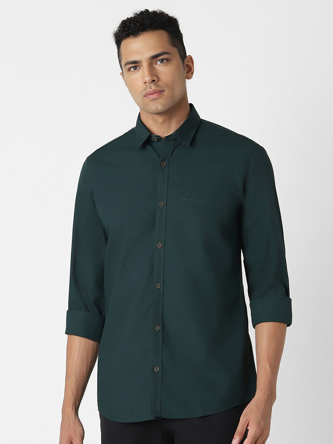 

Peter England Casuals Slim Fit Spread Collar Cotton Casual Shirt, Green