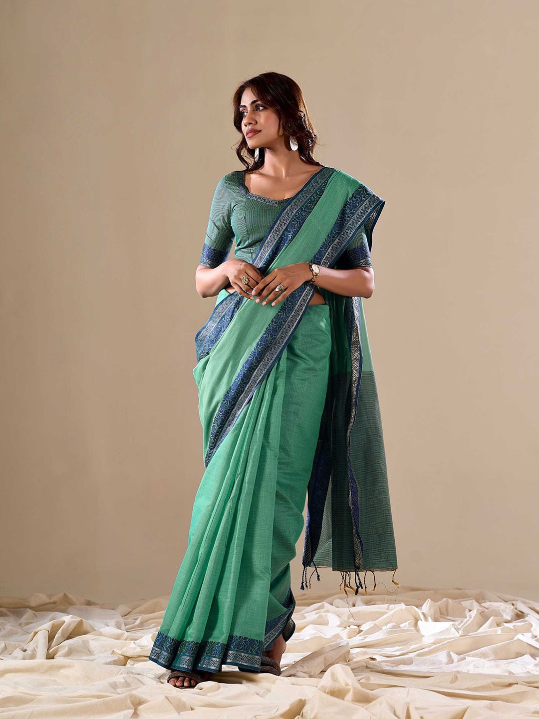 

MS RETAIL Pure Cotton Saree, Blue