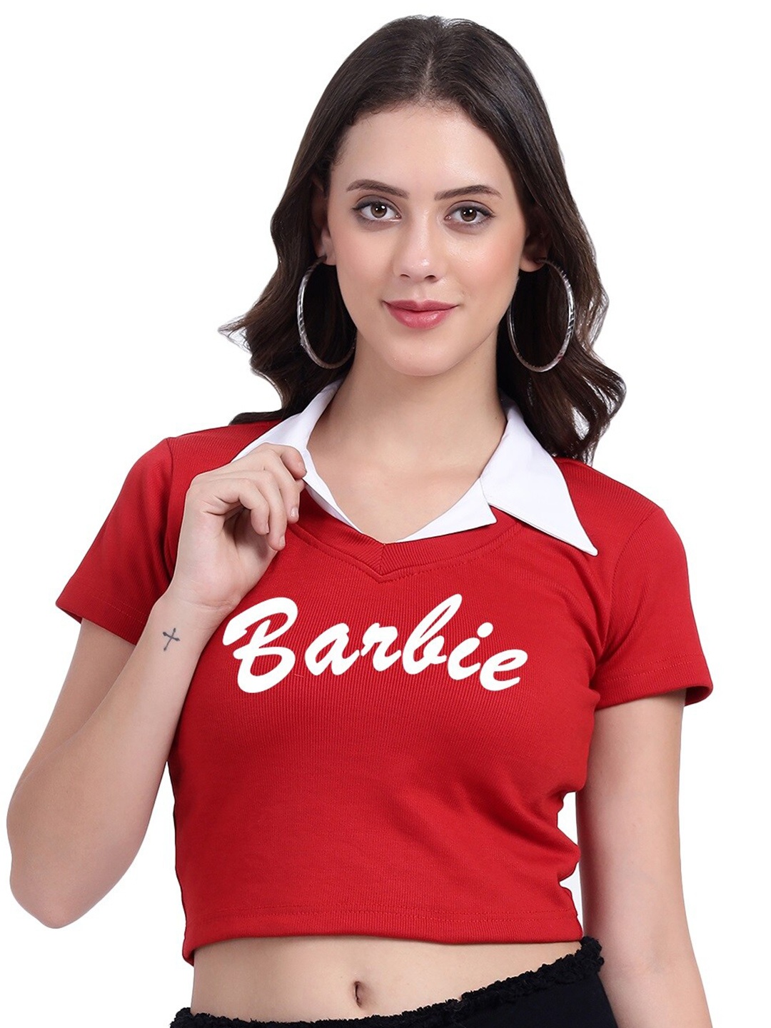 

TABADTOD Typography Printed Rib Crop Top With Collar, Red