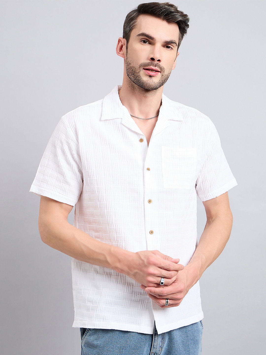 

Style Quotient Striped Spread Collar Short Sleeves Casual Shirt, White