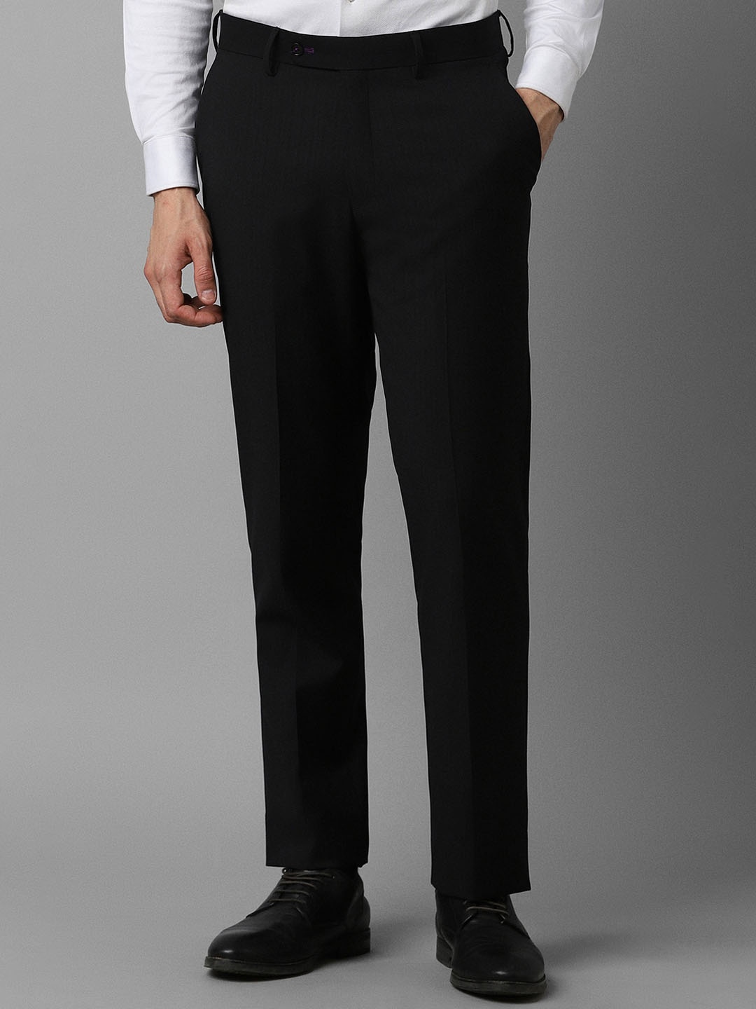 

Luxure by Louis Philippe Men Slim Fit Mid-Rise Formal Trousers, Black