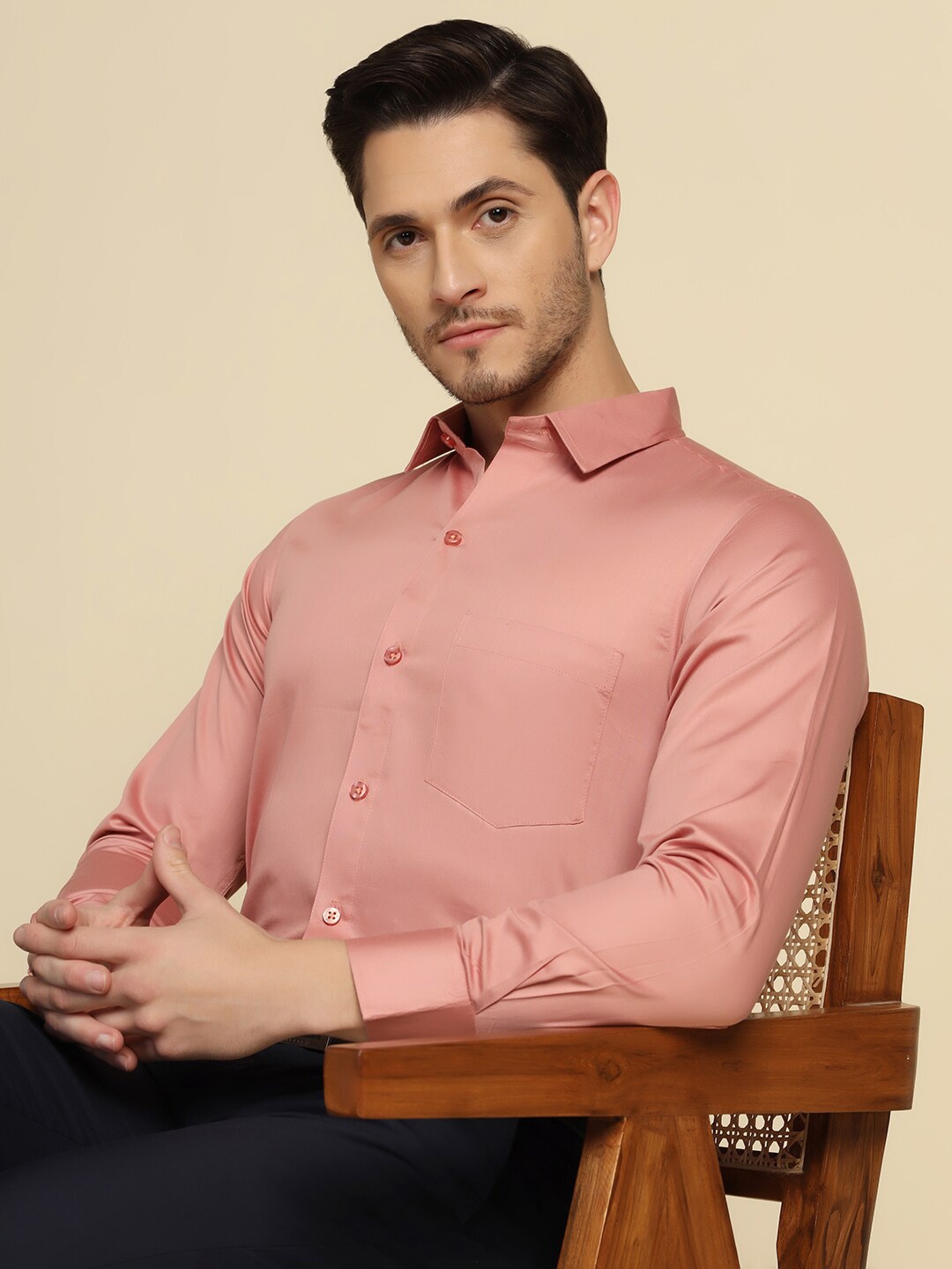 

TAHVO Smart Slim Fit Spread Collar Formal Shirt, Pink