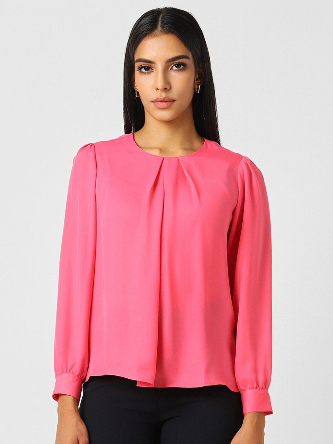 

Van Heusen Woman Cuffed Sleeves Round Neck Top, Pink