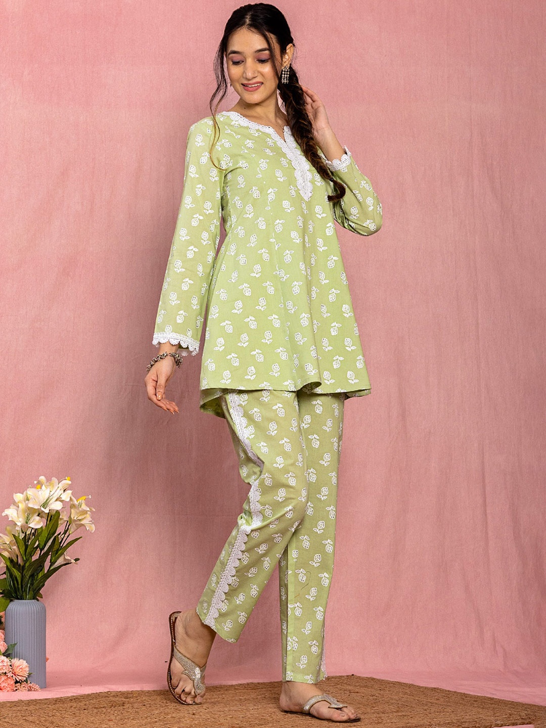

KASYA Floral Printed Pure Cotton Tunic With Trousers, Green