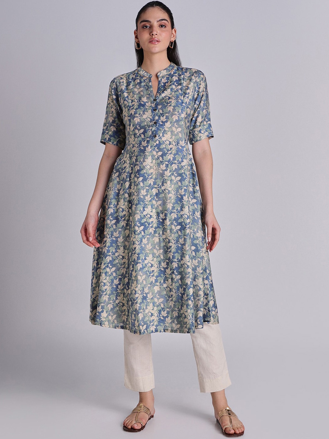 

House Of Dharaa Mandarin Collar Floral Printed Cotton A-Line Kurta, Blue