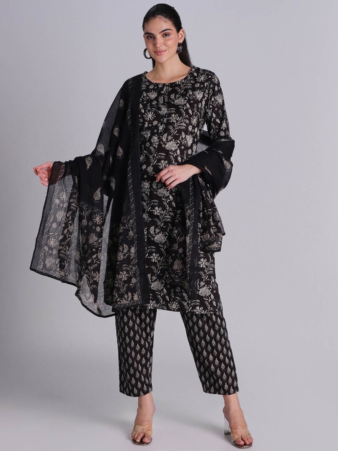 

House Of Dharaa Floral Printed Regular Pure Cotton Straight Kurta with Trousers & Dupatta, Black