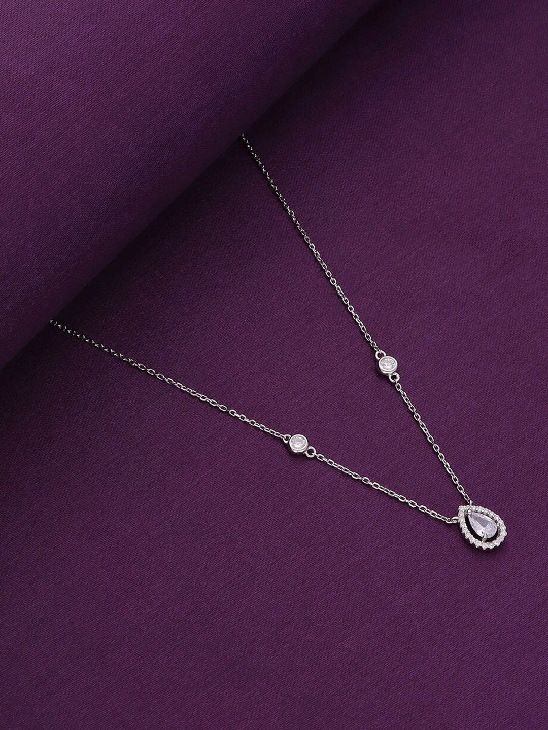 

KAI JEWEL 925 Sterling Silver Rhodium-Plated Necklace