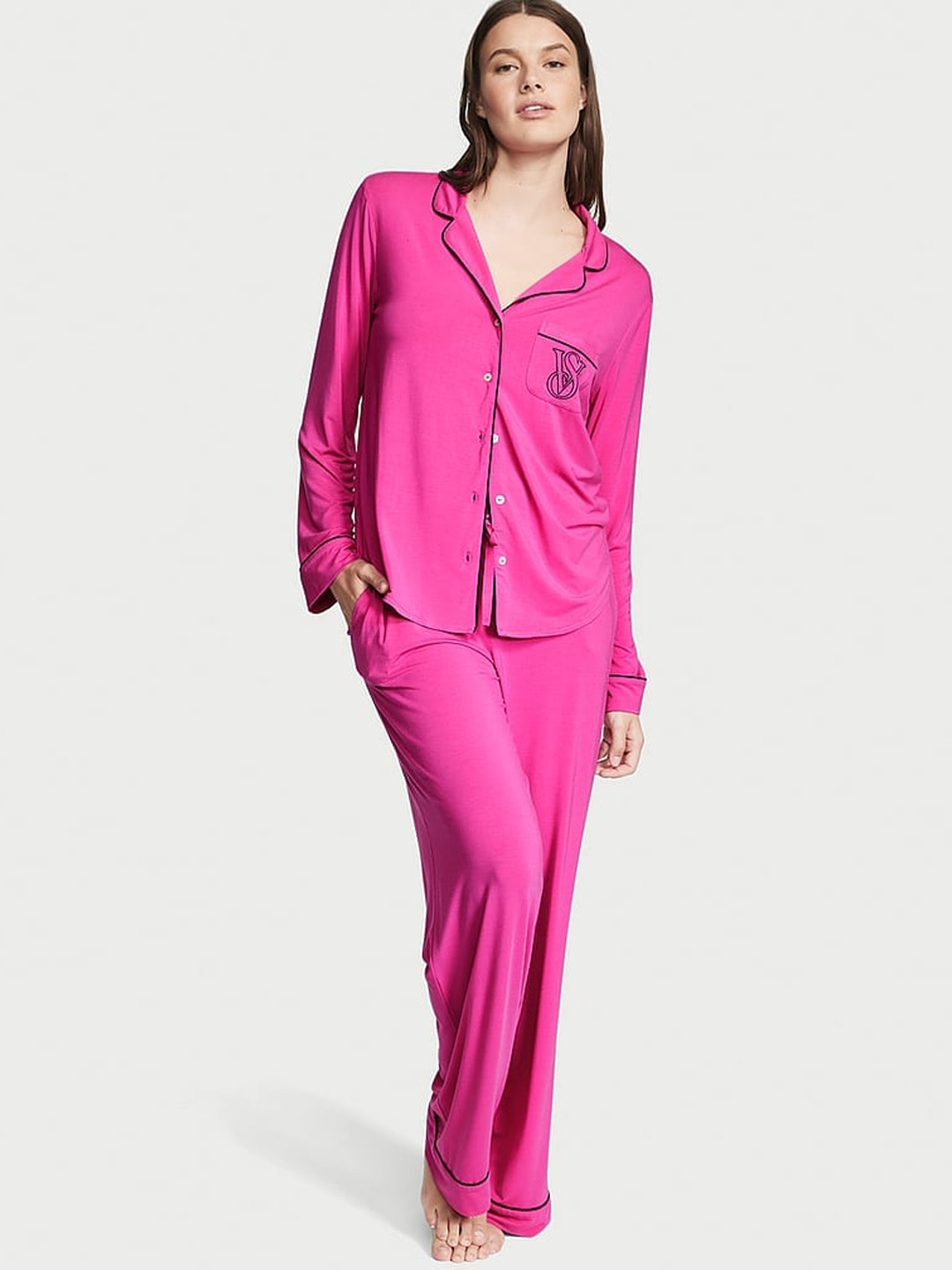 

Victoria's Secret Long Sleeves Lapel Collar Night suit, Pink