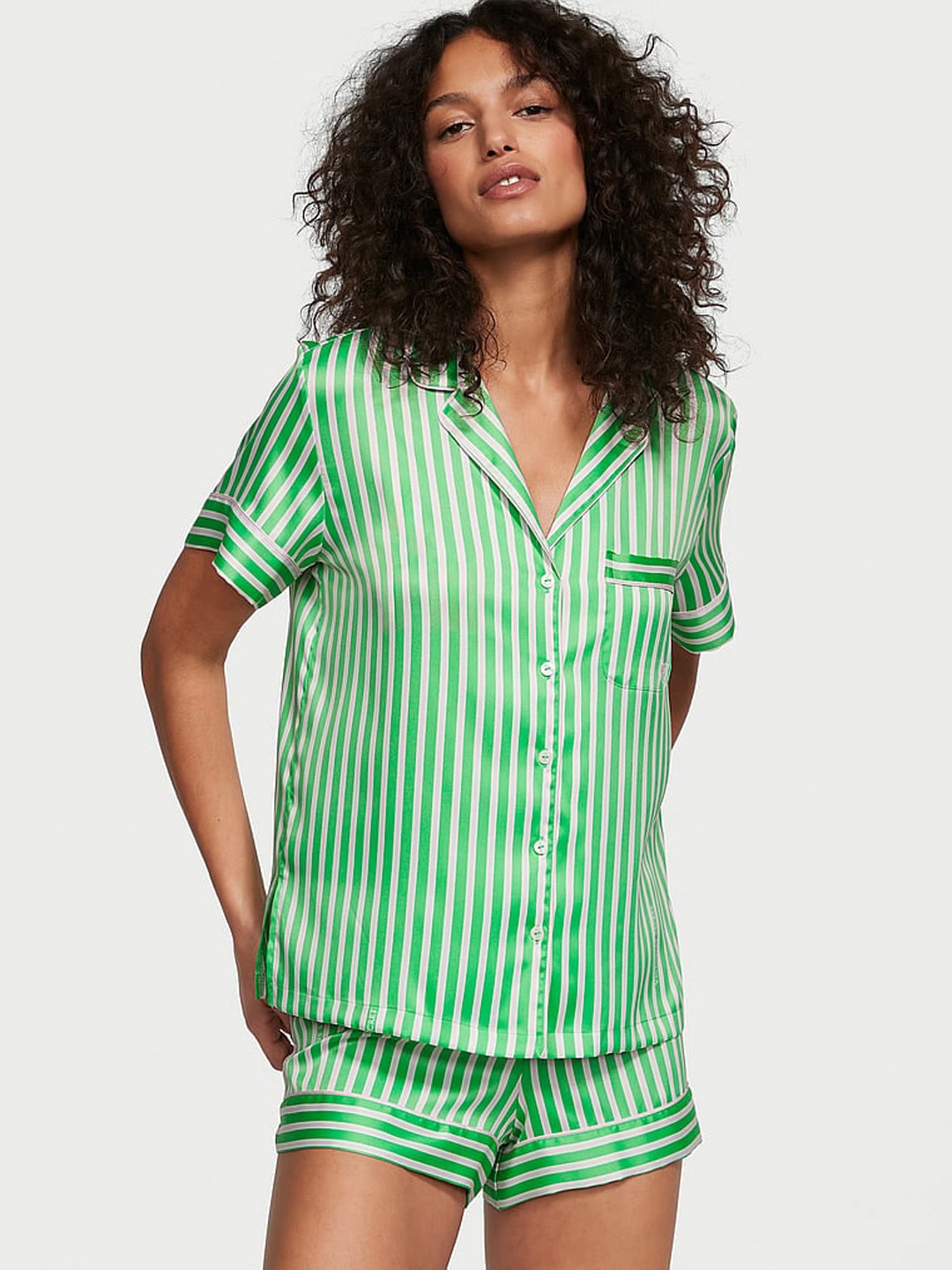 

Victoria's Secret Striped Lapel Collar Satin Night suit, Green