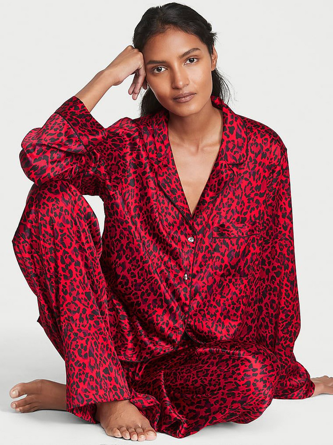 

Victoria's Secret Satin Animal Printed Night suit, Red