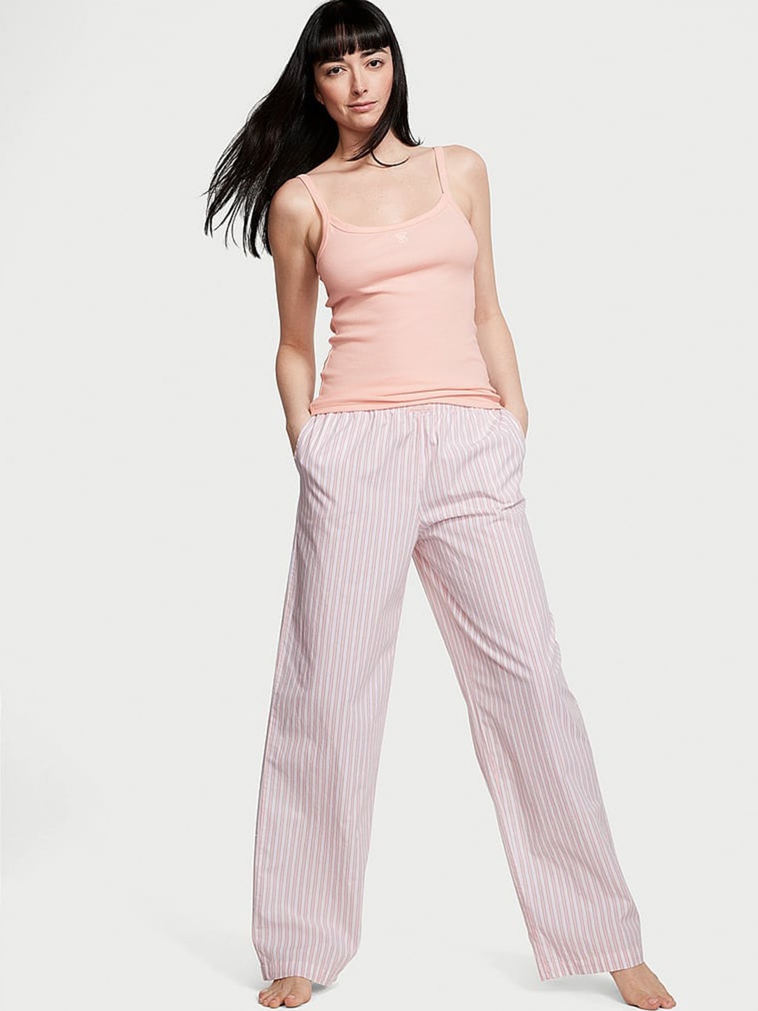 

Victoria's Secret Shoulder Straps Night suit, Pink