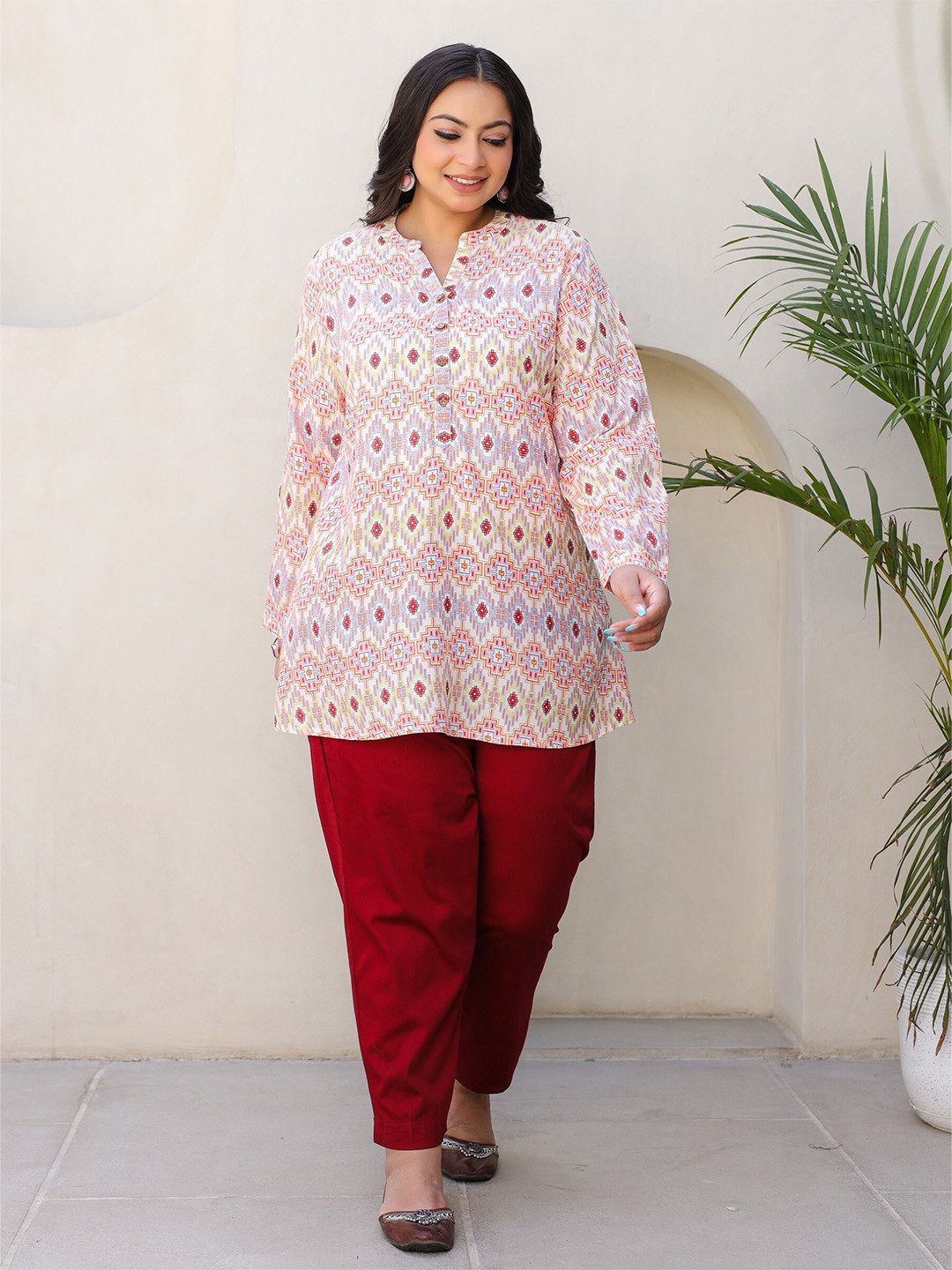 

Juniper Plus Size Mandarin Collar Geometric Printed Tunic, Beige
